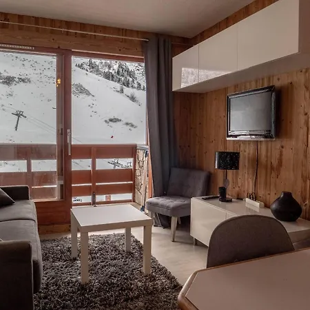 Apartment 23m² A Meribel Mottaret Avec Balcon, Pied Des Pistes, Ideal Famille - Fr-1-355-194